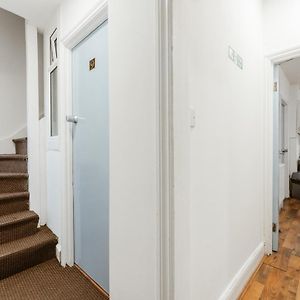 Upton Park Bedrooms 25 Min To Central London